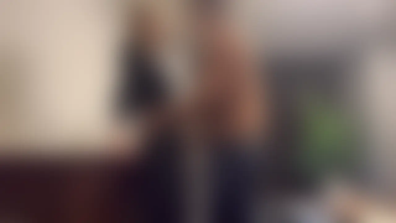 チェックアウト間際にハメ撮り、許可してくれるエッチなおねーさん❤️ (2/2)