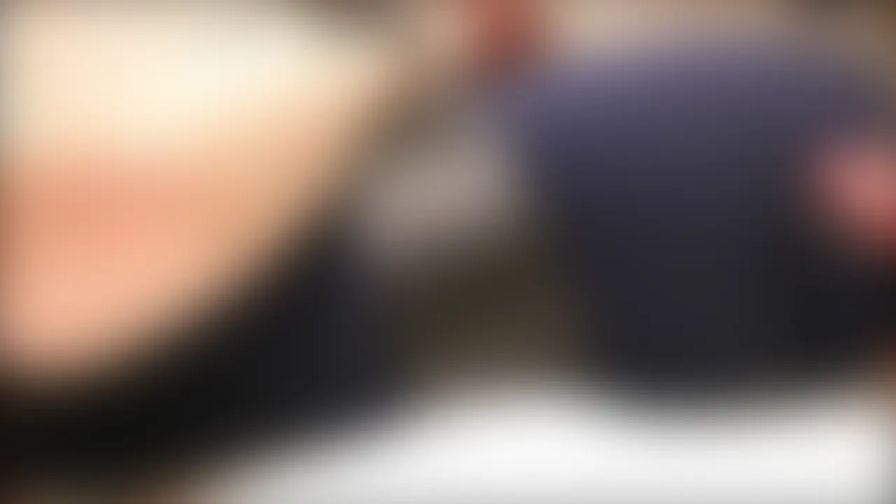 case report 152-3(完結)
スク水を着た女の子を全身拘束具で拘束してそこから脱出してもらいます。
あまりに動けないので、少し拘束を減らして再挑戦してもらいます。
足と首輪を連結しているので苦しいそうです。 (2/2)