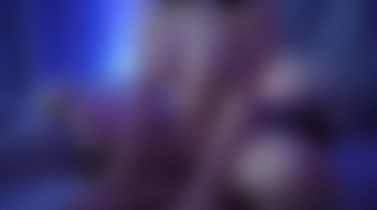 完全顔出し♥️
バレンタインデーにえっちしないわけない🍫❣️
ということで、YouTubeで着ていたイーブイコスで
自宅いちゃらぶセックスしましたᐢ.ˬ.ᐢ ♡
だがシカシ❕
全裸推しの男性だったので秒で脱がされました( ᯅ◝)💦
なんてこった、、ちょっと寂しい🥹
けどポチャったわいちでも愛してくれてるってことだから良しとする(◜~◝⸝⸝ )
この時生理明けだったんだけど、
なんで女の子の日終わりって奥突かれると
悶えるくらいやばいんだろ…🤔
可愛く喘げないどころか、オホ声になっちゃうから恥ずかしい…
さり気なくイマラチオされるのキュン♥️だし
騎乗位とかいろんな体位したので好きなシーン見つけてくださいっ!
いいねお願いします👶🏻❣️ (2/2)
