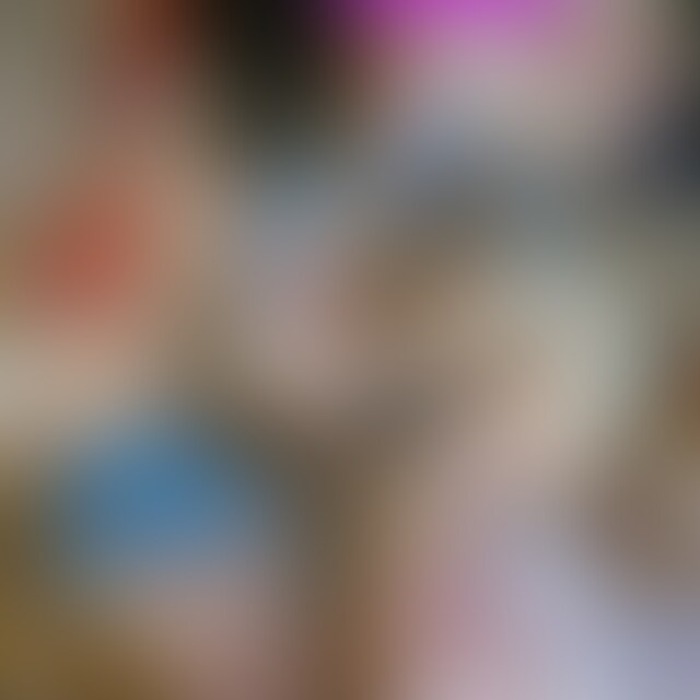 チア・ファンイベ！突風に負けずファンサ満載ポージング！エースの白いアンスコ撮られてしまう！06「実話！株主だけが参加できるライブが凄すぎた」
某企業の株主優待シークレットイベントの様子を極秘潜入、撮影してまいりました。
企業は地方の独立リーグの球団を保有しており、そこのチアリーディング隊が熱いおもてなし！超プレミアムライブで撮影可ではありますがSNS禁止、口外禁止のすごい内容です。
チームの花形メンバー二人がホットな演舞をしてくれるんですがこれがすごい！
なんとアンダースコートなし、パンティで開脚してくれるんです。
よくみればそのパンティは、ビニ本レベルのスケスケパンティで具がバッチリ！恥じらいなくパフォを見せてくれています。
顔のレベルもセ・パ・リーグのチアにも負けないほど美しくアイドル性も抜群なのに、この黒歴史的、マ●コオープン具合は少し心配してしまうほど。
しかし、とにかくたのしげに色々やってくれてるチアに感謝しかありません。
最前列の超絶迫力映像なのでぜひ大画面でご覧いただければ幸いです。

分数12分39秒
映像サイズ　1920×1080


※利用規約に基づいた作品であり、違反する内容ではありません。
※撮影が許可されているイベントを通常の方法で撮影したもので○○○の作品ではありません。
※登場する被写体は協力者です
※内容はあくまで作品つくりのためのフィクションです
※モデルは全員○○○以上で年齢は確認済みです
※違法なデータではありません。
※作者作品の動画及び画像の転載、転売、公開等、二次使用を一切禁じます。

■商品に関しての注意事項
●動画ファイルは、動画再生ソフトにてご覧頂けます。スマホ再生可能ですが、自己責任でお願いいたします。
●動画は個人でお楽しみください。転載、二次使用はお断りします。
有償・無償を問わず、購入された写真画像・動画を第三者への送信、販売、頒布、もしくは貸与等、著作権法上の私的利用の範囲を超えて利用することを禁止します
アイドル　パンチラ　チアリーディング　綿パン　白パンツ (2/2)