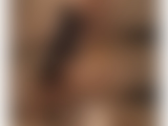 ホテヘル○○○_本番嫌がるも入れたら大声で悶える長身巨乳嬢
風俗○○○、2カメでしっかり見れるなかなか良モノの映像です。
昼職は事務をしているという170センチを超える長身の子でした。
この日はすでに事務の仕事を終え、そのままこちらの店に出勤しているという働き者で、少し間の抜けたような受け答えに天然ぽさを感じますし、そんな性格だからビデオにも気づきません。
しっかりと前戯を施し、ちゃんと気持ちよくさせてあげれば、基盤。
入る瞬間は少しばかり嫌がりますが(ここのやり取りはリアルな感じですが。。)奥まで突っ込んでやれば喘ぎ声に転じ、最終的には彼女も楽しんでいるようであり、マンコを堪能した後に、乳首舐めさせながらイカせてもらいました。
生でハメさせてもらった上に射精の手伝いまでしてくれるとは、性格のいい子です。
動画33:53
★販売は予告無く早期終了する場合があります
★本作品の年齢確認は十分に行っており、被写体は○○○以上です
★本作品に登場する人物は同意を得たモデルです
★本作品の画像、動画等の無断転載を一切禁じます (2/2)