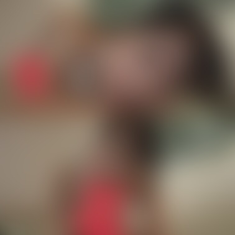 【なおみ♥キュートで純な女子大生♥♥】なおみちゃんにハメ撮りでザーメンごっくんフェラをさせてみた件
俺たちの身近にいるエロそうでイケてる女を皆様に紹介する企画!
今回は、なおみちゃん(#1)です!!
なおみちゃんは、俺の友達のスケコマシの徹君が、仲良くしている友達の女子大生です!
恋愛経験が乏しい、なおみちゃんは、徹君とお付き合いしたいみたいですが、徹君は、ただのセフレとして扱っています!
何回か体の関係を築けた徹君は、なおみちゃんが徹君に気があるのをいいことにハメ撮りしながらエッチなご奉仕をさせてみました!
なおみちゃんは、徹君が喜ぶと思い、健気にカメラを受け入れて、最後はザーメンをごっくんしてくれました!
※この商品は、当サイト利用規約、日本国内の法律及び条令に違反する内容は一切含まれておりません。
※この商品の無断転載、転売等の二次利用を一切禁止します。 (2/2)