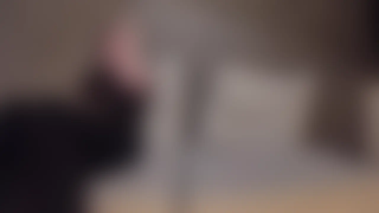 ノリ良し、おっぱい良しのエロ看護師
大学生の頃から''裏垢''を見ていた変態ちゃん❤︎
仕事柄、めちゃくちゃストレスが溜まるらしくて日頃からSEXをヤリまくるビッチ!!笑
そして初めて会ったとは思わないほど話しやすくてSEXの相性も抜群!!
初めてクンニで潮吹きしちゃい、手マンでもイキ狂い、玲のちんこで気絶寸前まで追い込まれた笑
膣内に大量射精した後の逆流する精液と女の子の反応はぜひ見て欲しいです。笑 (2/2)