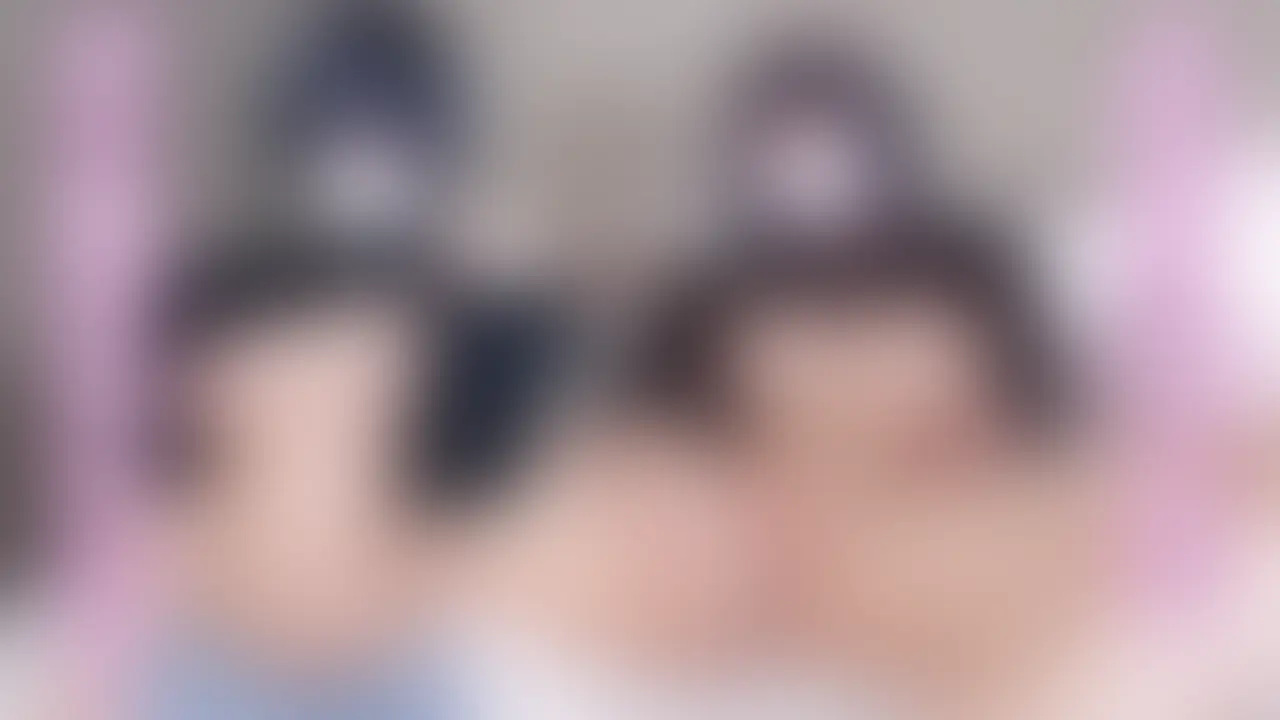 ぬるぬるディルドでガン突きオナニー💕
ローションいっぱい付けた擬似お◯んぽが気持ち良すぎて
よみの手が止まらなくなっちゃった🥺🥺 (2/2)