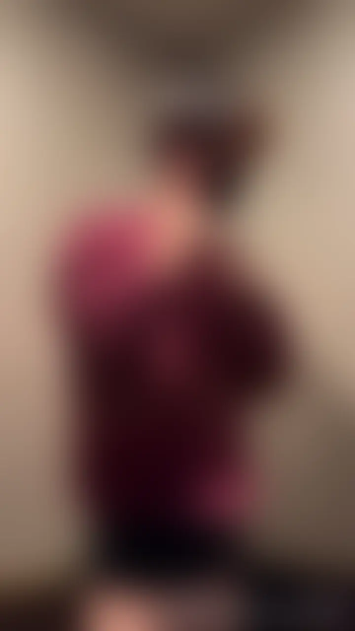 元サッカー部の友達のオナニーを手伝ってあげた😳 sample 1