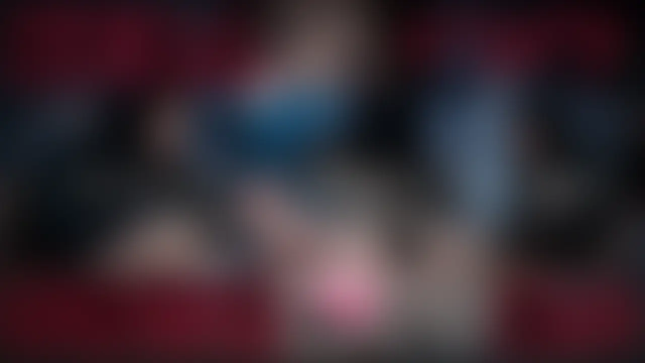 ペニバン✖️呼吸管理✖️潮吹き
呼吸を整えながら少しずつ
深い陶酔へと導かれていく――。
女王様との濃密な時間の中で
緊張と解放が繰り返され
意識は快感に包まれていく。
呼吸管理ならではの
独特な高揚感と一体感。
互いの汗が混じり合い、
本能のまま腰を振る
野生的なSMの世界。
言葉では説明し難い脳イキと雌イキ、
どんな状態なのかご覧ください。
理性を超えた没入感へと堕ちていく
その先の人体の反応。
濃密な時間を存分に味わってください。 (2/2)