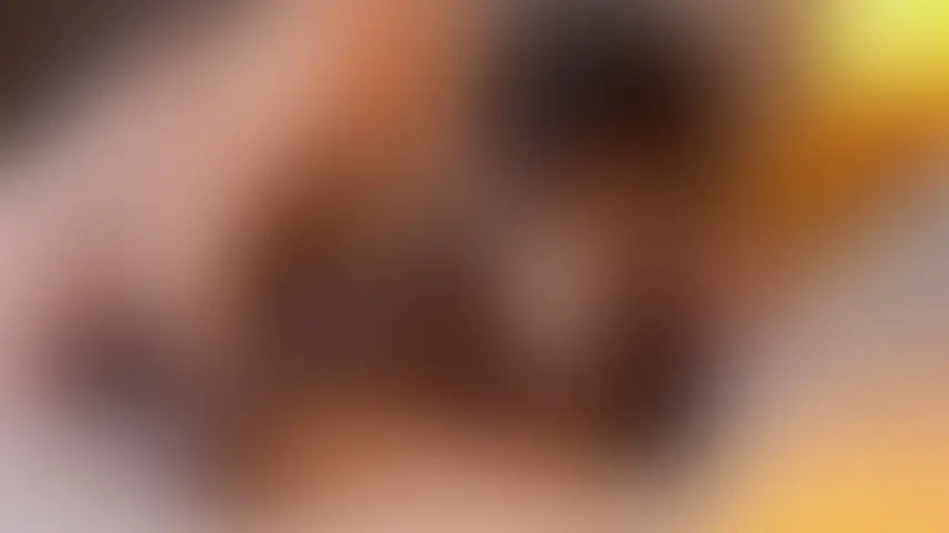 連絡してすぐ会ってしまった!変態な女の子
騎乗位が上手くて秒でイッてしまう!
素晴らしい動き (2/2)