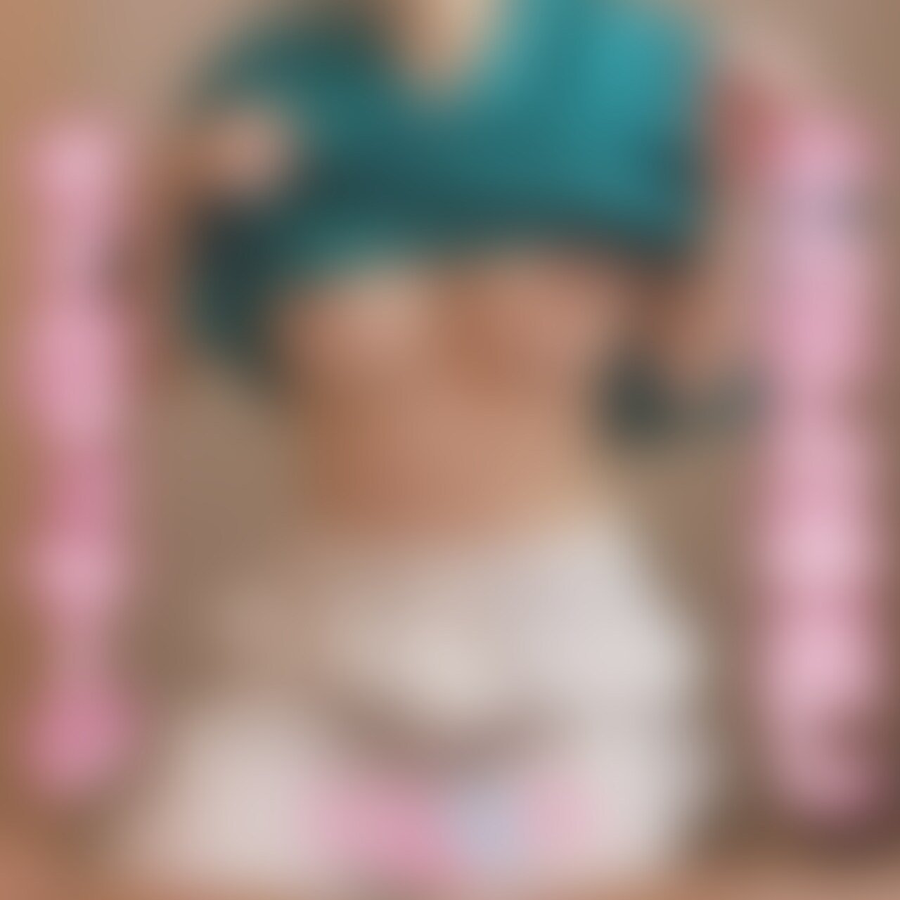 【オイルマッサージ&中出し】
今日は、彼とマッサージごっこしました。
私がマッサージしたんです。
オイルでヌルヌルって気持ちいいですよね
途中までやってたんですけど、彼とバトンタッチ。
ヌルヌルにされて揉み揉みされて…だんだんくすぐったくなってきちゃって暴れちゃった。
アソコに指を挿れられて中もマッサージされて…さらに上から下に反転されて下側も擦られて初体験…。
なんか色んな経験できた。
そっからはセックスしました。
いっぱい愛撫されたからヌレヌレでした。
彼とのセックスは全然飽きなくて楽しい‼
Today I played massage with him.I massaged him.
It feels so good to be slippery with oil.
I was in the middle of it, but then I passed the baton to him.
He made me slippery and rubbed me...I got ticklish and went berserk.
He put his finger in my pussy and massaged the inside...then he flipped me from top to bottom and rubbed the underside for the first time....
I experienced many things.Then we had sex.
He caressed me a lot and I was so slippery.
I never get tired of having sex with him.
今天我跟他玩按摩。我幫他按摩。油滑滑的感覺真好。我玩到一半,就把接力棒傳給他了。他把我弄得滑滑的,搓啊搓啊......我漸漸感到癢,就狂野起來。他把手指伸進我的陰部,按摩裡面...然後他把我從上往下翻,第一次搓揉下面...我體驗了很多事情。然後我們就做愛了他愛撫了我很多次,我的身體滑溜溜的。和他做愛我永遠都不會覺得厭倦,這是一個有趣的事工。
오늘은 그와 마사지 놀이를 했습니다.제가 마사지를 했어요.오일로 미끌미끌해서 기분 좋았어요 .중간까지 하고 있었는데, 그와 바통터치를 했어요.
끈적끈적하게 마사지해주고 주물러주고...자꾸 간지러워져서 난폭해져 버렸어요.성기에 손가락을 넣어서 안쪽도 마사지해주고... 게다가 위에서 아래로 뒤집어서 아래쪽도 문질러주는 첫 경험....뭔가 여러 가지 경험을 할 수 있었어요.거기서부터 섹스를 했습니다.많이 애무해 주어서 누레누레했습니다.그와의 섹스는 전혀 질리지 않고 즐겁다‼!
☆動画時間61:06
※サンプル動画はバレ防止の為、画面が拡大してあります。
Creampie/中出/크림파이/Cowgirl/骑乘位/기승위/Couple/情侣/커플/Beautiful Breasts/美乳/미유/Big Boobs/巨乳/거유/Pale Skin/色白/백색 피부/Raw Sex/生插/생섹스/Missionary Position/正常位/정상위/Homemade Porn/偷拍/하메토리/Blowjob/口交/페라/Amateur/素人/아마추어/Cunnilingus/舔阴/쿠니/Boobs/胸部/가슴/Massage/按摩/마사지 (2/2)