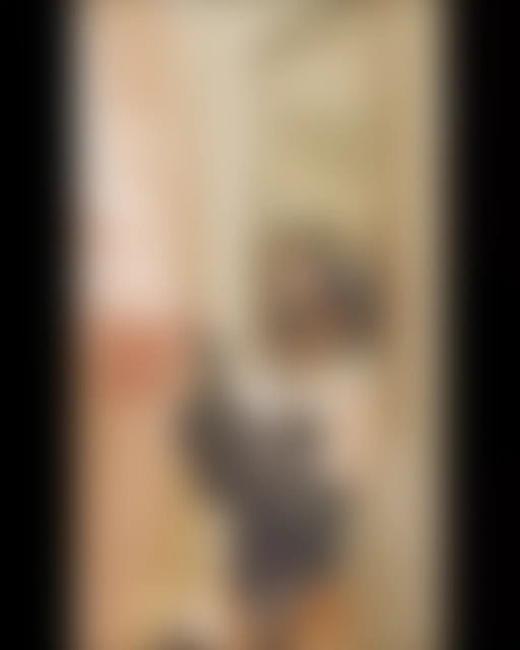 跪いてちんちん扱きご奉仕したあと鏡越し立ちバックでハメられちゃうピチテカ猫耳チアコスさん♂ (2/2)