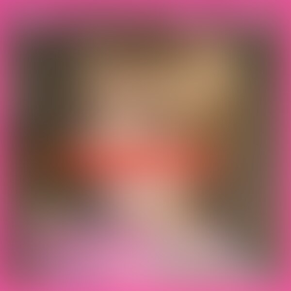 どうも、にもかです。
今回はダンス好きなスレンダー美女をハメ撮りしました。
自分のことをナナと呼んでますが、毎回会うたびに名前が違ってるんで本名を秘匿してる訳あり美女って感じですね。
茶髪ショートのアイドル顔負けな顔面偏差値の高さに対して、中身はちょっとアホの子ってギャップ。
脱げば国宝級の美乳とスレンダースタイルがお待ちかねで、僕のチンポもギンギンでした。
後の顛末は動画を見てくださいとしか言えませんが、名前偽った罰として中出ししておきました。はらめ!!! (2/2)