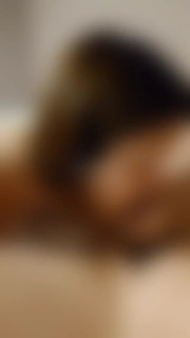 最近の日常セックス風景2回分です。平凡ですがこーゆうセックスがリアルで生々しいく気持ちよかったりします。最近おっぱいイジリにハマってまして、彼女をチクイキさせるのも好きです。 (2/2)