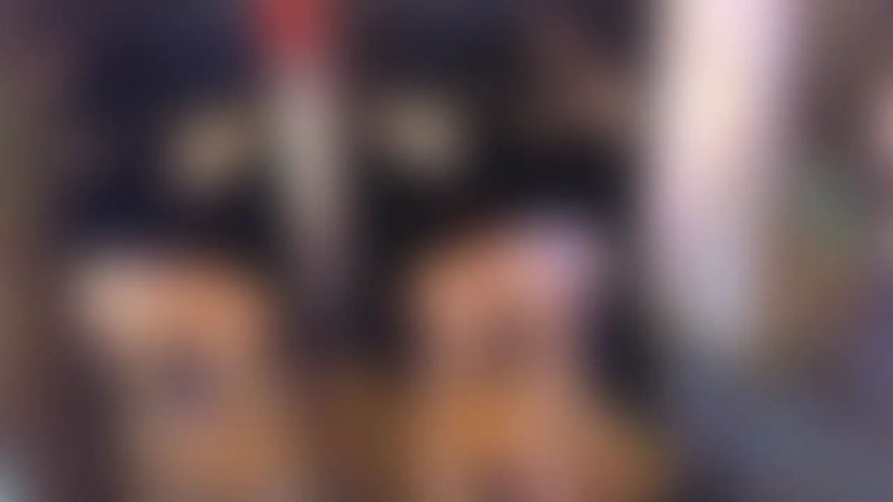 ドМの私がSMで何度もイってア〇コはグチョグチョ(⋈◍>◡<◍)。✧♡ 挿れてもらいたくておねだりしてベッドの上で絶頂💛 別の日は野外露出してドキドキ💛 私のドМ生活です(⋈◍>◡<◍)。✧♡ (2/2)