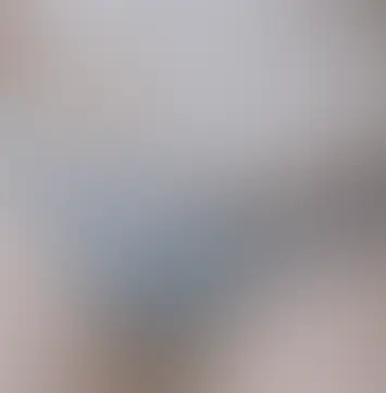 ぽぽぽ🌼(🥰女子大生の下着姿🥰)「ぽぽぽの今日のパンツです🥰🥰 水色のお尻透け透けパンツです😅😅 クロッチ汚れはプラン加入で見れますよ🥰」の投稿サムネイル