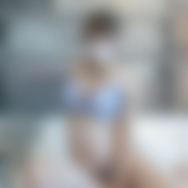 お腹小さめだけど臨月フォト😊