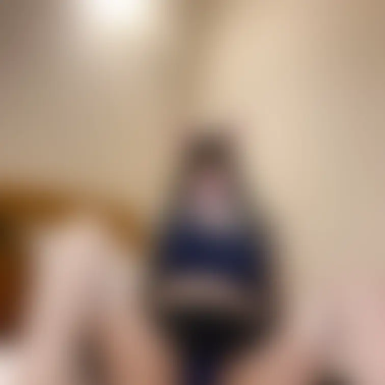 乳牛系女子、ホテルでエッチな姿を出しちゃいました💕