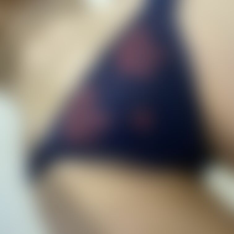 また見せたるわレアな黒パンツ
オナって寝とけ🤣