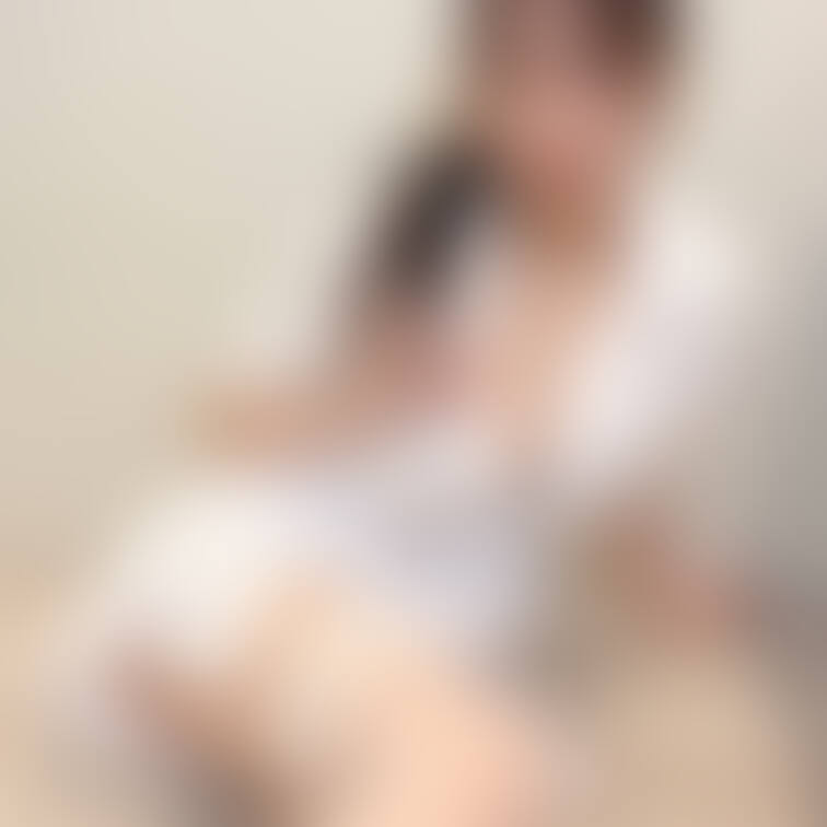 【顔出し】えっちなナースさん🤍次回有料プラン投稿、「ナース服の中身は...ど⚪︎ろかった」投稿します♡