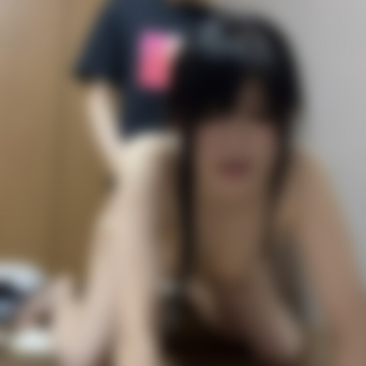 50代人妻が何度も中出しされている姿見たいですか？

いつもよりねっとりとしたキス…

後輩君も欲情していたので