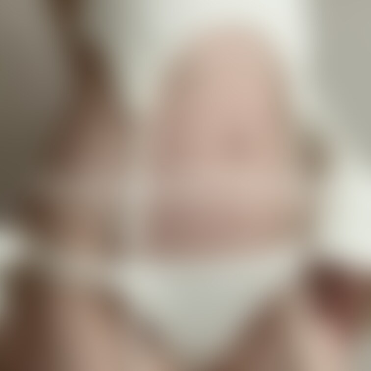 かわいいっっ、あと、このお写真くびれあるように見えてお気に入り‎🤍‎🤍‎🤍
