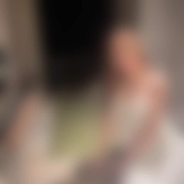 【温泉セクシーショット❤️5枚】

最初は結んでなかったんだけど、ゆっくり入りたいから髪の毛アップにしてみたんだけど