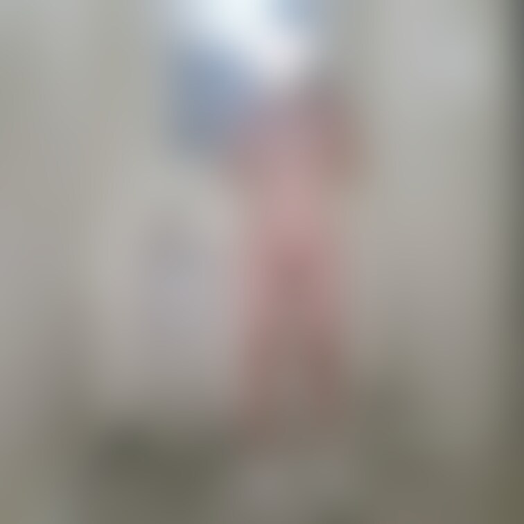 〈 👑スペシャルプラン限定👑 〉
公衆🚽でっ…///♡
久しぶりの露出写真🙊🩷
すっごいドキドキしながら撮影