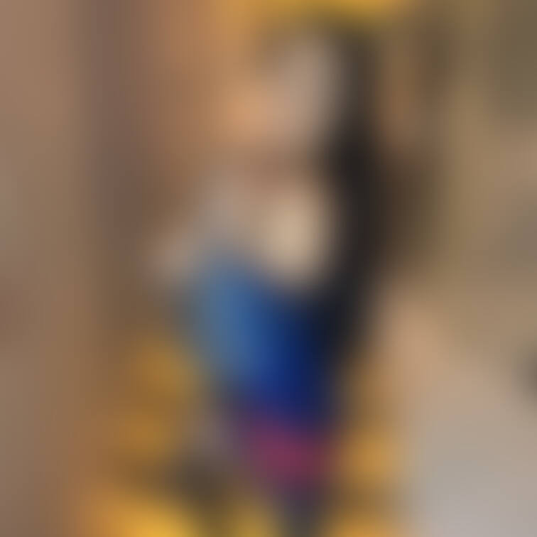 あけましておめでとうございます!
2025年も美奈子と一緒にいてくれるよね?
蝶々に変身した美奈子をお持ち帰りする?