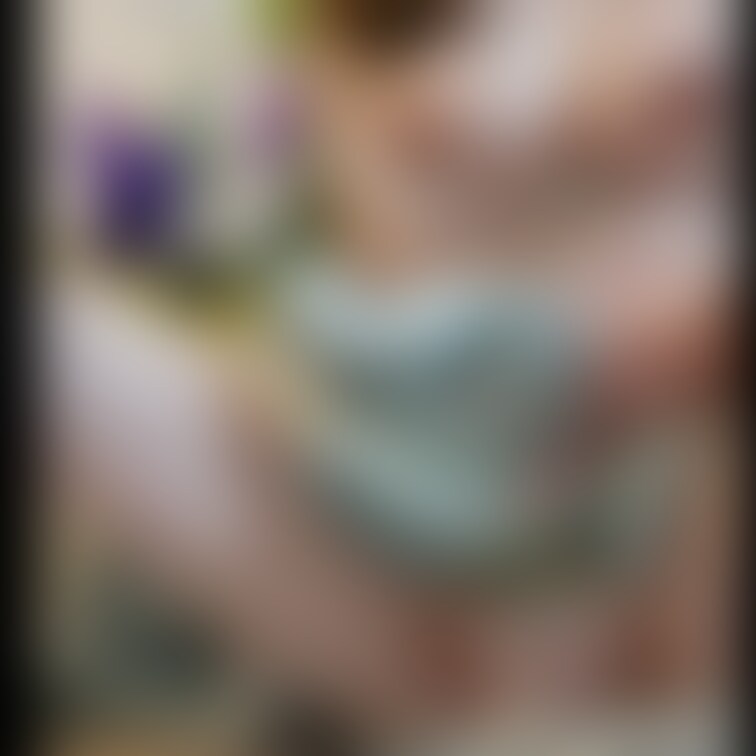 おっぱい🍒2つ召し上がれ💕♥お疲れ様です♥エッチな夢で逢えたらどんなことして遊んでくれるかな?💕本編吸うローターでオナニ