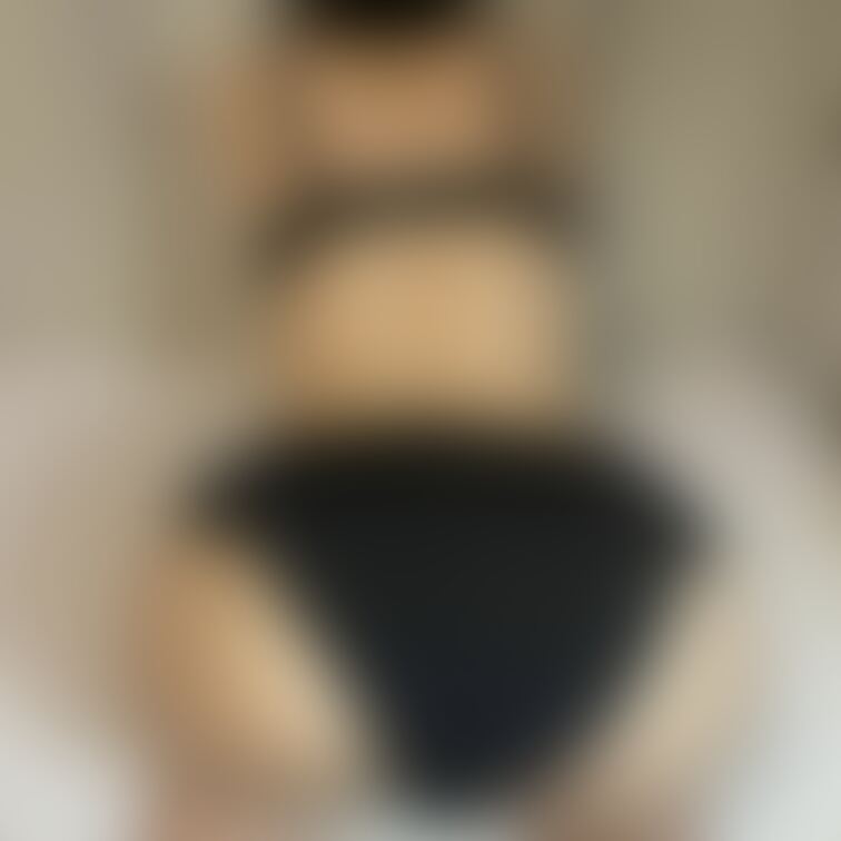 お尻触って、