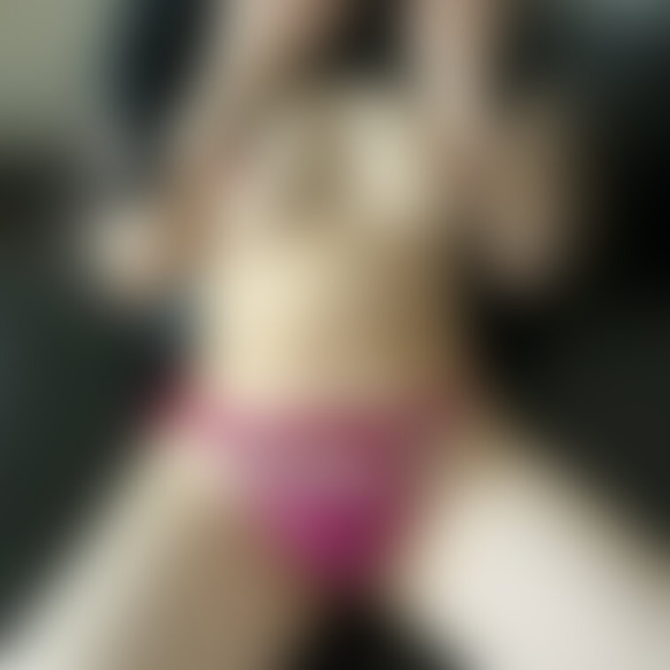 Twitterの続きです🧡輪ゴムで乳首縛ってノーブラでバイト行ってきました😖🧡

🔰私と直接連絡先を交換して肉便器に