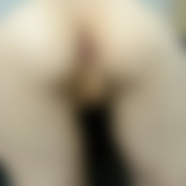 Xの続きです🧡アナルSEX後です😖🧡
 おじさんにアナルたくさんずぽずぽされておまんこからざこじるたくさん出てきて絆創