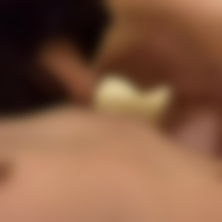 先月のラブホHの前のなめなめです。
乳首から始まって、袋、アナル、お尻、とわたりときて、竿です。
めっちゃ気持ちいい