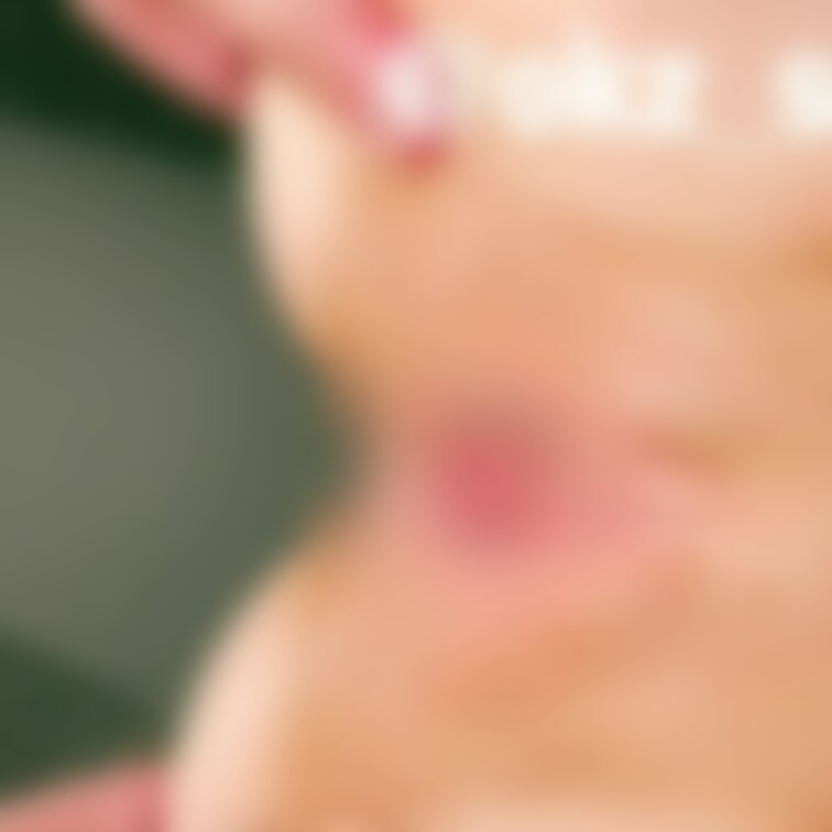 バック挿入②
ヒリヒリするまで突いてもらいました💕