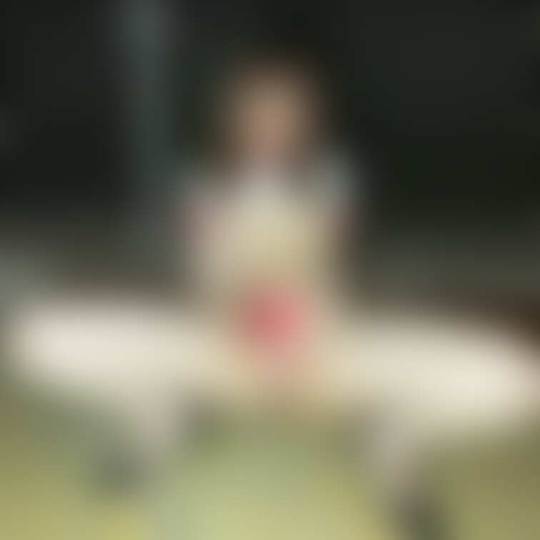 Xの続きです❤️えちえち体操服コスプレで公園露出お散歩😖❤️知らないおじさんにざこまん差し出してちん媚びしてます😖❤️触