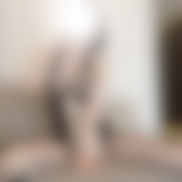乳首はみえてます(/ω＼*)

おま●こどこまでモザイクが必要か試し中中です