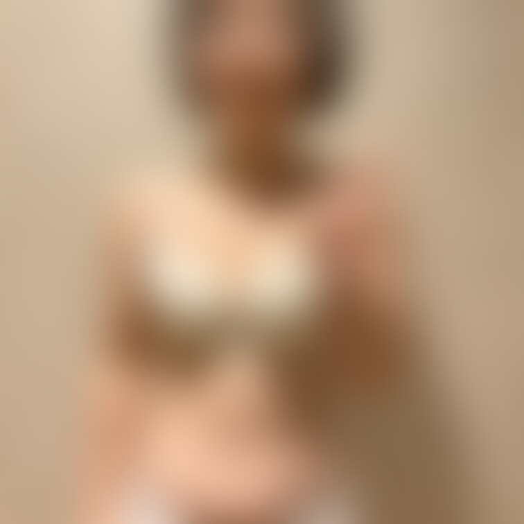 お腹がへこまないとお悩み中の妻。
でも、そこがいいんだよなー☺️
