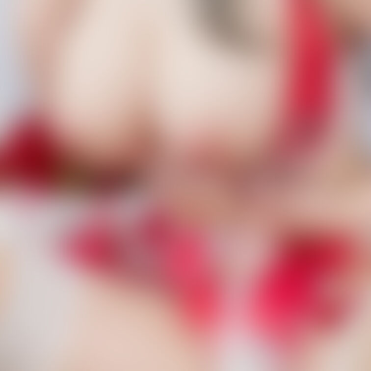 新作サルートだよ🌹✨
ブラからぽよん💓