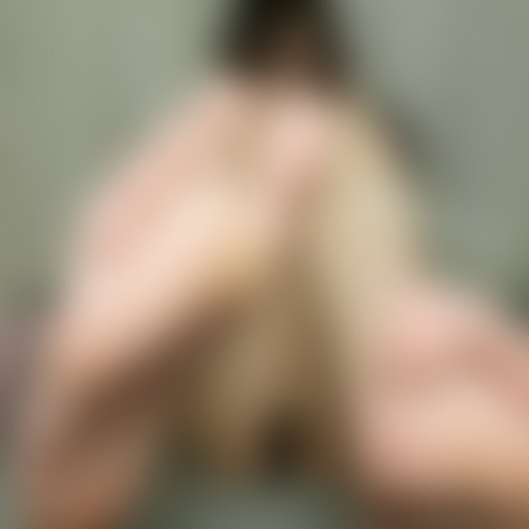 夏の暑い日に、より暑くなってしまいそうな足裏を！

モデル：りん