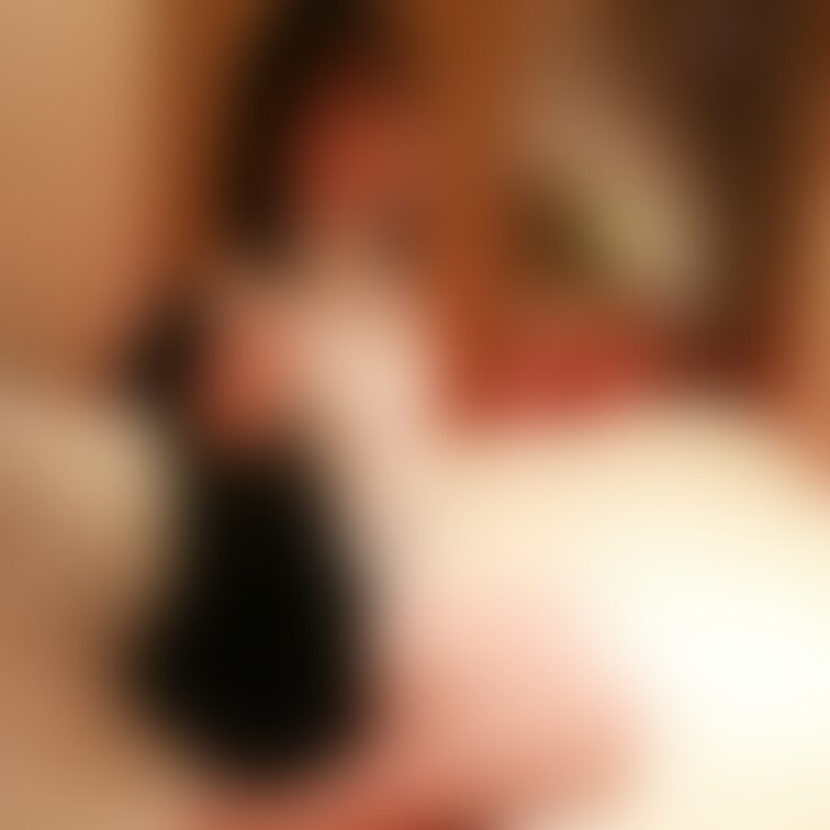 もっと脱がしてくれますか?♡