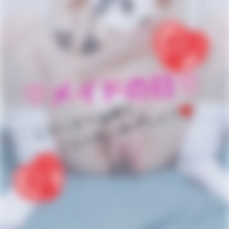 メイドの日〜❣️第2弾❣️
超高級おもちゃで潮吹き🐳💦💦💦
結構出ちゃった🙈💦
ほんとはこのあとバイブくん出動させ