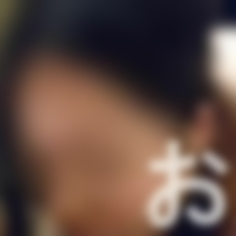人生で旦那としかセックスしたことない人妻が異常にフェラが上手なのではまりました。

後半の方は口元がわかりやすすぎる
