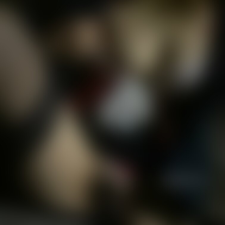 🟡野外露出です!
おけけが天然のモザイク代わりに🤭