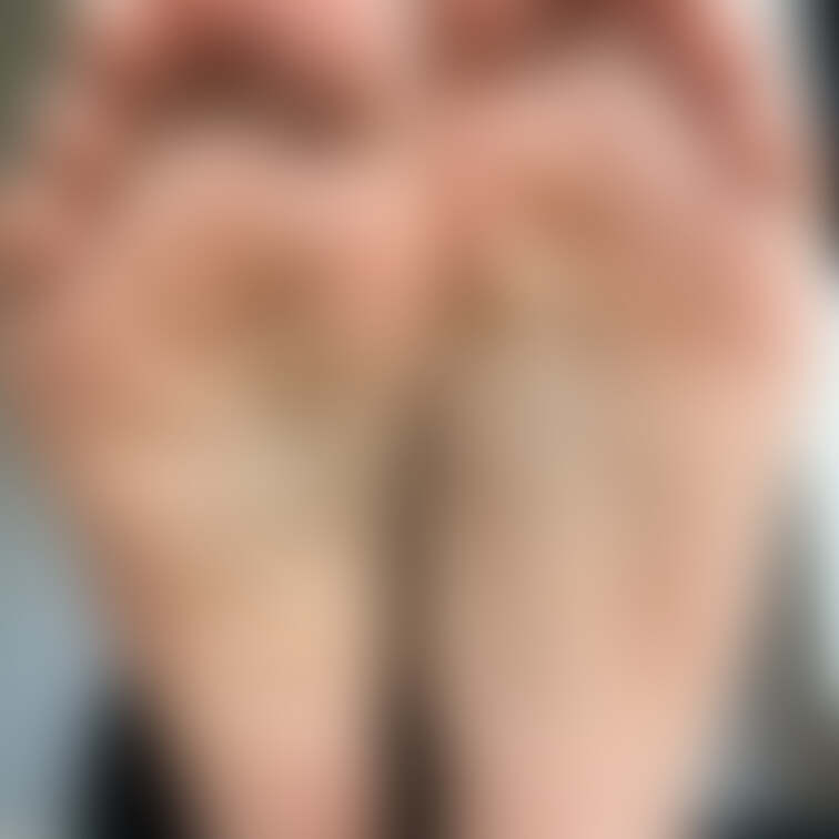 朝の寝ぼけまなこ足裏3