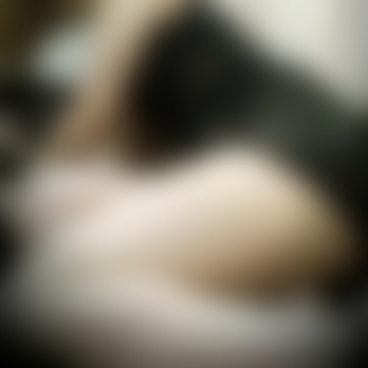 👩‍🦰💬Xエックス https://twitter.com/with_miyuki

下着姿を自撮りするのが日課//