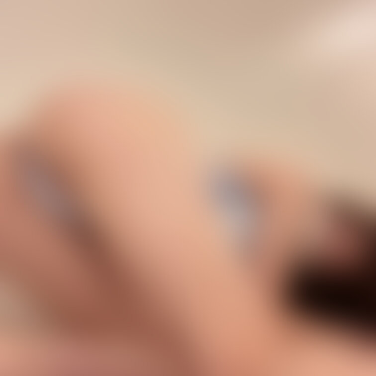 【色んな角度から観察して❤️】


色んな角度からみられたい///


どこからみるのがすき？♡