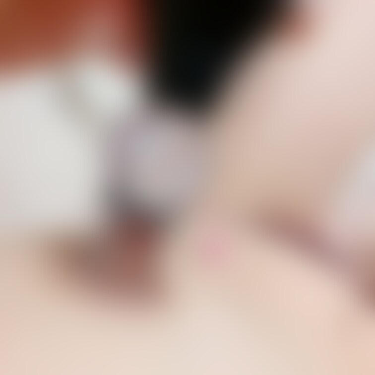 🥰Smileぷらん🥰

また乳首吸引してみたよ😋
やっぱりあめ乳首おっきいから入れるのにぎゅーぎゅーして入れてるw