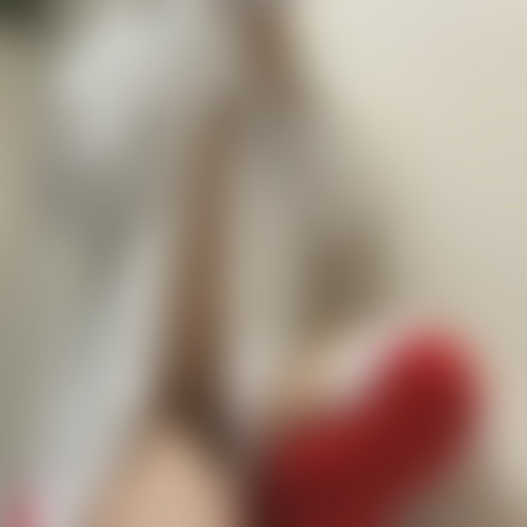 初期コスの際どい写真…👀