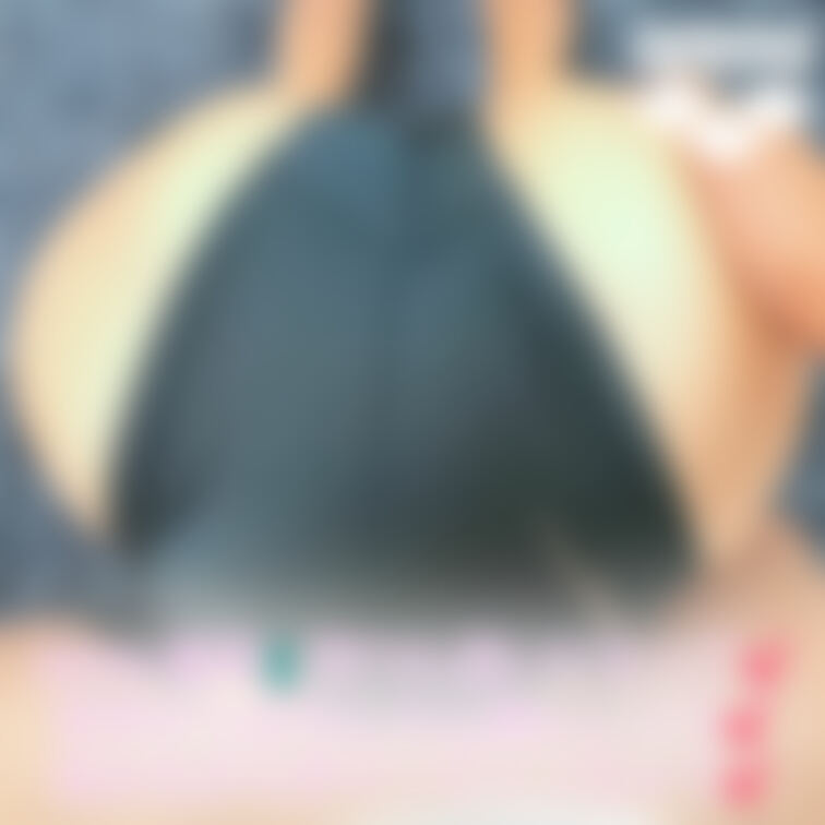 【四つん這いになって💗背中におちんちん入ってきちゃう💗】

こんばんは😘
今日もお疲れ様でした😘

エムをまた