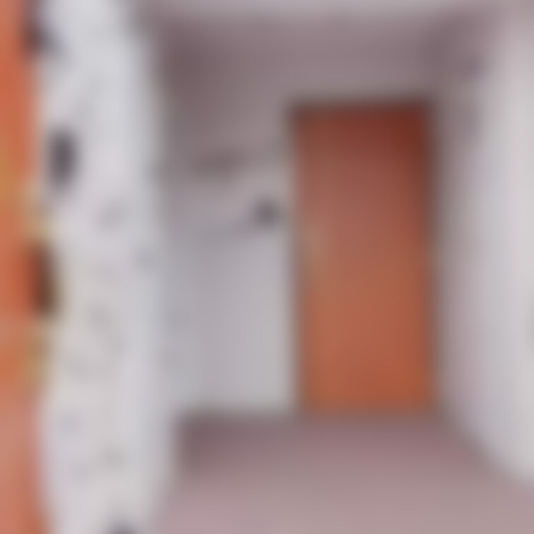 マンションで全裸露出…❤
もしドア開いたら…