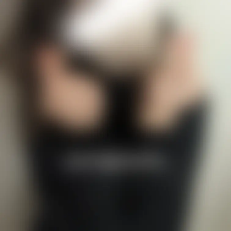 普段はオシャレ好きで全くエロを感じさせない雰囲気ですが、周りの男友達や先輩からはエロい目で視姦されてます😌