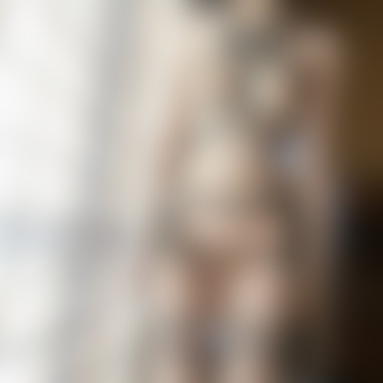 今までこういうの着た時に下着が何かを履いてたんですけど、何も履いてないの気付いてました?🥺
